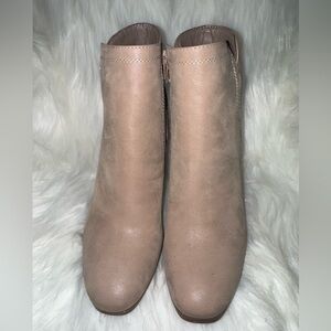 Jessica Cline Tan Block Heel Ankle Booties with Streamlined Silhouette